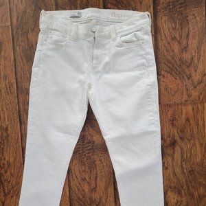 white Gap Girlfriend jeans 25r